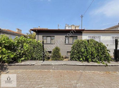Özbey'den Osmangazi Mh Geniş Bahçeli Bakımlı Müstakil Ev