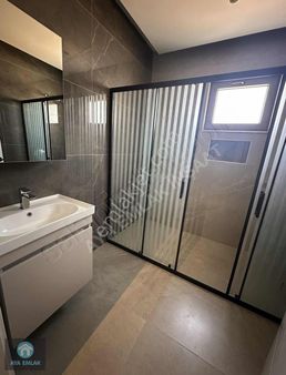 Altınkalede 650m2 Arsa İçerisinde Kiralık Sıfır Villa