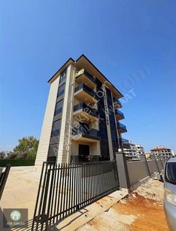 Yeniköy Mahallesinde Satılık Sıfır 1+1