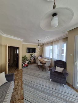 Özer Emlaktan Satılık 3+1 Daire