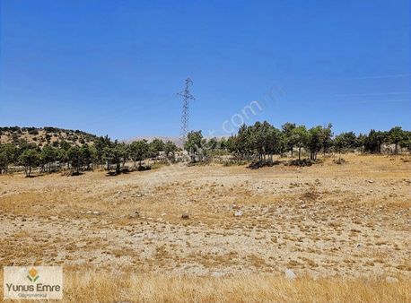 Sefaköy'de Satılık 3.045 M² Müstakil Arazi