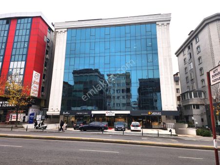 İş Merkezinde Kiralık Ofis