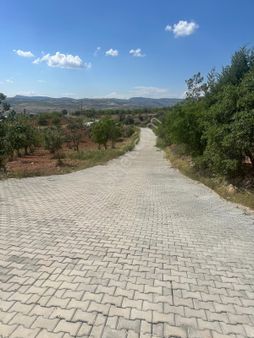 Mesken Emlak Budakta Ful Gölet Manzralı 214 Metre Rsmi Yol Cephe