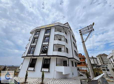 Çelebioğlu Gayrimenkul'den Çayırova'da Fırsat 2+1 Daire