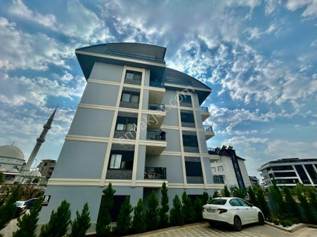 Alanya Oba'da Site İçerisinde Kiralık 3+1 Boş Sıfır Daire