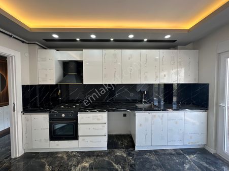 Berapark Gayrimenkul'den Satılık Lüks 3+1 Daire