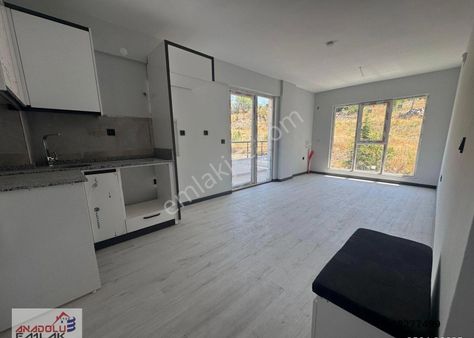 Keklikpınarında 1+1 2.katta Yeni Sıfır Aciiil !!!!!!!