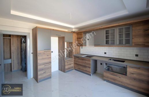 Kayapa Çamlık'ta 3+1 155m2 Arakat Asansör Ebevyn Banyo