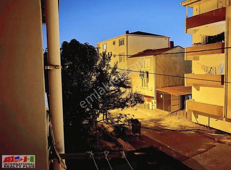 Sultanbeyli Ahmet Yesevi Mahallesinde Satılık Mustakil Bina