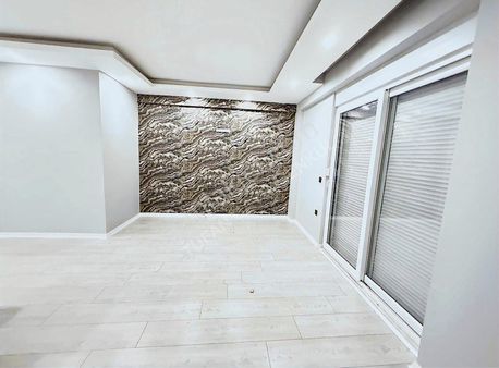 Evrensekide Yatırım Fırsatı Sıfır Havuzlu Devasa 1+1 Daire