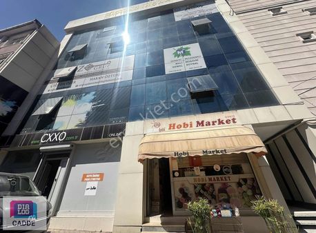 Gebze Çarşı Lokasyonunda 2 Katlı Satılık Dükkan