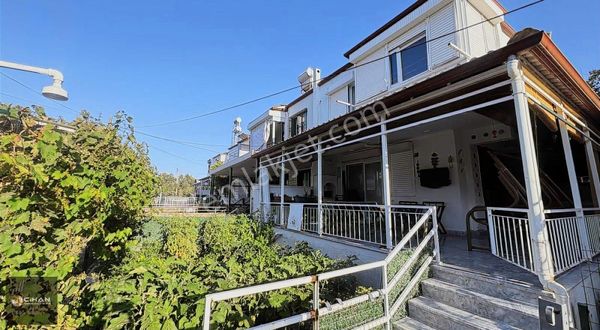 Denize 300 M Geniş Bahçeli Rüya Gibi Yazlık