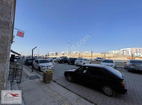 Güç Emlaktan Satılık Yeni Batıkent Tokiler De Satılık Dükkan