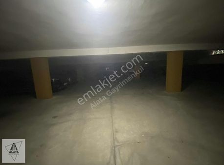 Kapalı Otopark B.mutfak Doğalgazlı Geniş Önü Kapanmaz