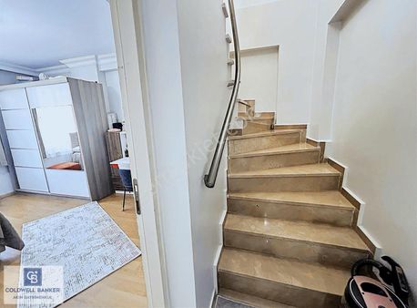 Sancaktepe Abdurrahmangazi De Metroya Yakın Satılık Üst Dubleks