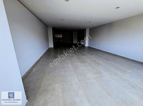 Sancaktepe Sultanbeyli Merkezde Fatih Bulvarına Cephe Kiralık