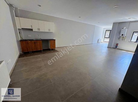 Sancaktepe Sultanbeyli Merkezde Fatih Bulvarında Kiralık İş Yeri