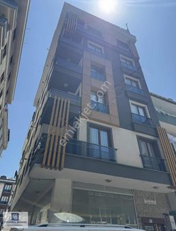 Sancaktepe Metroya Yakın (3+1,2+1) Satılık Dubleks Daire