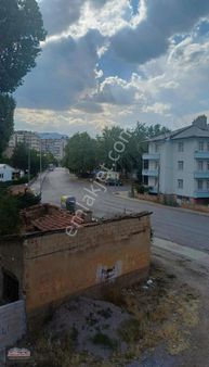 Belediye Civarı Kombili Arakat 3+1satılık Daire