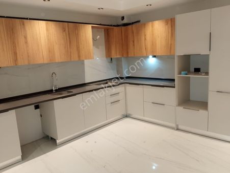 Zincirlikuyu Mahallesinde Satılık Sıfır 2+1 Ultra Lüks Daire