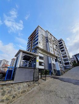 Kaşüstün'de Deniz Manzaralı, Ebeveyn Banyolu 3+1 Daire