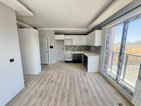 North&west'ten İncek'te Site İçinde Ara Kat Satılık 1+1 Daire