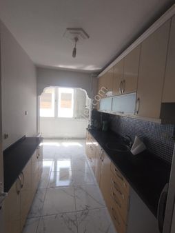 Doğan Gayrimenkulden Evka 5 Mahallesinde Tadilatlı Öncephe Deniz Merkezi Konumlu Arakat Daire