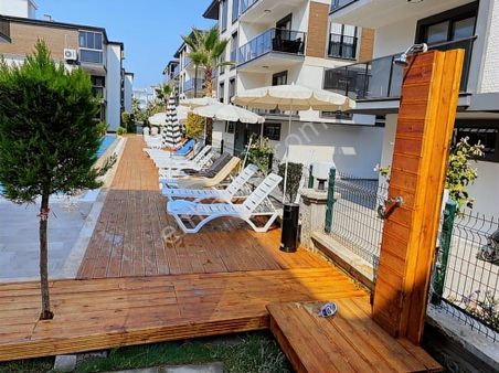 Davutlarda Havuzlu - Saunalı 2+1 Ve 3+1 Ultra Lüks Daireler