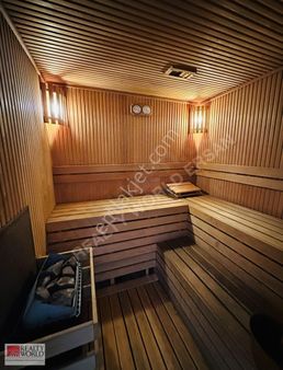 Eyüp Göktürk'te Ful Donanımlı Sitede Satılık 90m2 1+1 Bahçe Katı