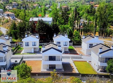 Hacılar Beğendikte 560 M2 Arsalı 3+1 Sıfır Villa