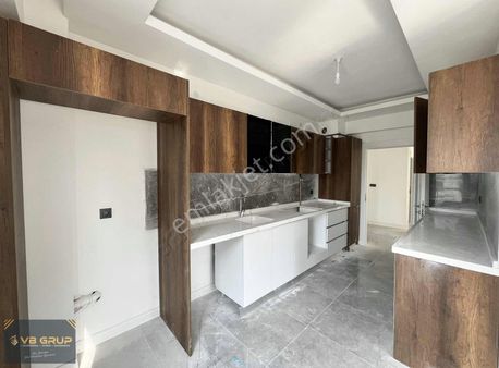 Vb Grup - Talas Mevlana Yatay Mimarili Geniş 3+1 Satılık Daire