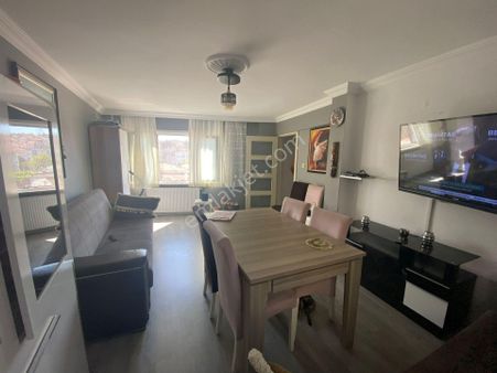 Üsküdar Validei Atik'te Satılık 2+1 Daire Üniversite Yanında