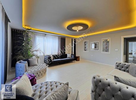 Cb Fark'tan 5+1 Net 235 M2 Lüks Dubleks Daire