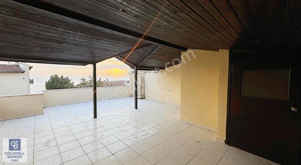 Cb Fark'tan Pelitköy'de Denize Sıfır Eşyalı 12 Ay Kiralık