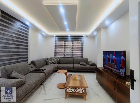 Ayvalık Sarımsaklı'da Full Eşyalı Satılık Daire..