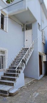 Tarabya'da Metroya Yakın Kiralık 5+1 Tripleks Daire