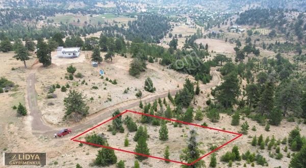 1,550 M2 Müstakil Yerimiz Doğa İle İç İçe Fırsat Yer