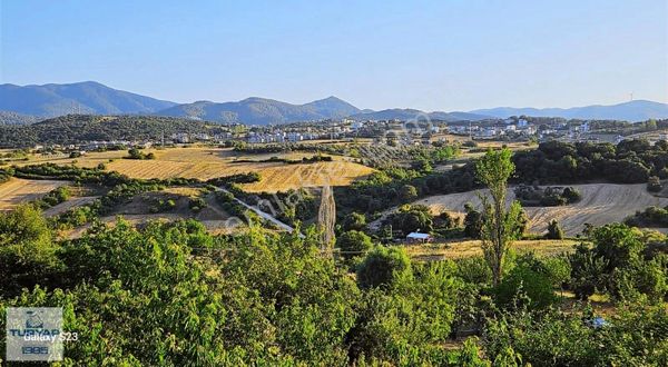 Akköy De Doğa Manzaralı Meyve Bahçeli Müstakil Ev