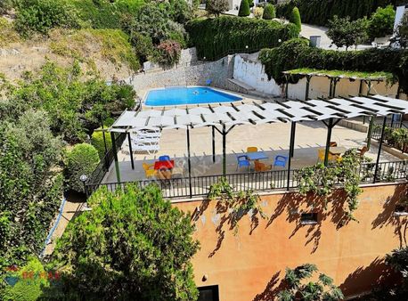 Full Deniz Ve Havuz Manzaralı Denize Yakın Ve Ayrı Mutfaklı 3+1