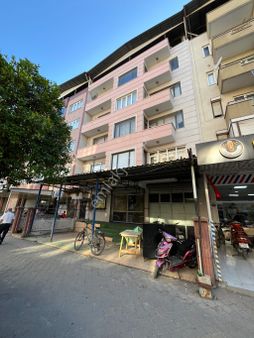 Karaçay Mahallesi Dörtyol Kavşağına Yakın Hürriyet Caddesi Üzeri Satılık Komple Bina