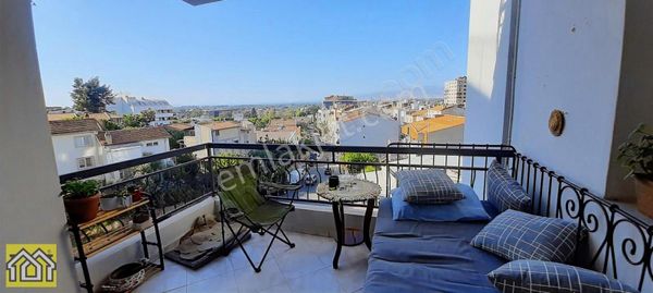 Deniz Manzaralı, Site İçinde,otoparklı, Geniş 3+1 Kiralık Daire