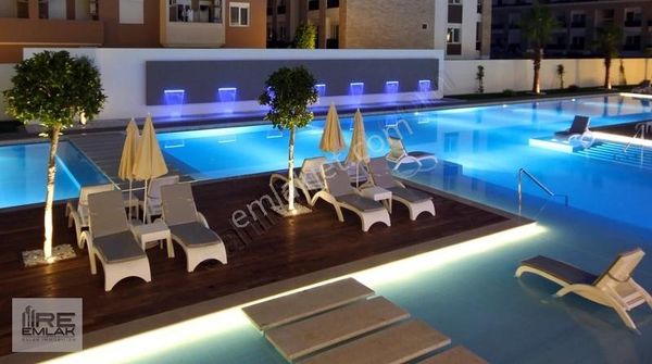Side Nympheum Sitesi Satılık Bahçeli Daire