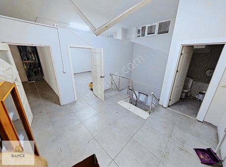 Sultanmurat Caddesine 2.parswlde Kiralık 350 M2 Dükkan