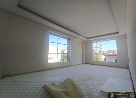 🏡 Kaplan Gayrimenkul’den 71 Evler Mah. Kafkas Cad. Ve Pazar Yakını 2+1 90 M² Satılık Daire