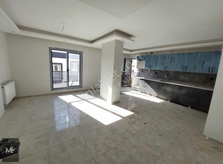 Maride Emlak'tan Emsallerinin Çok Altında Satılık 5+1 Dublex