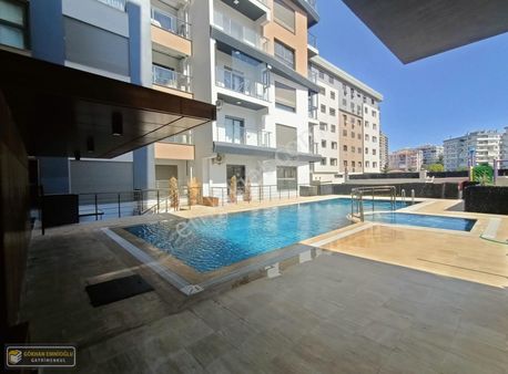 Havuzlu Site İçerisinde Herşeyi İle Hazır 2+1 Lüks Sıfır Daire