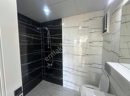 Belkız Gyodan Satılık 2+1 Trafik Park Civarı Fırsat Daire