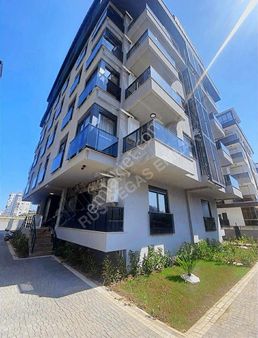 Hurma'da Yenı Bina 1+1 Yuksek Giris Konyaaltı