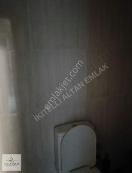 İkitelli Osb De 140 M2, Prestijli Ve Merkezi Binada Kiralık Ofis