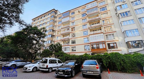 Sivas Caddesi Üzerinde Şehirin Merkezinde Satılık Fırsat Daire